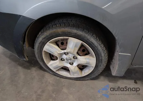 2008 Nissan Sentra 2.0S z USA, uszkodzony, nr VIN 3N1AB61E68L645085